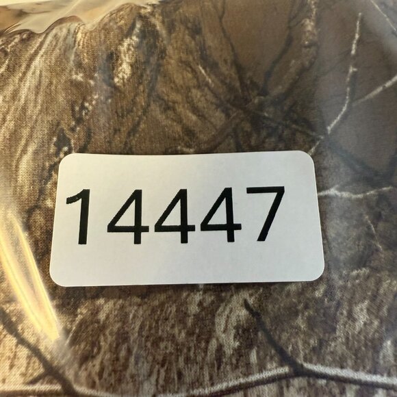 Under Armour Realtree Camo Hoodie Womens Medium Hot Pink Logo Semi-Fitted Jumper - Picture 9 of 9